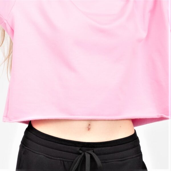 rosa kurz geschnittenes Sweatshirt mit lang arm und offenen kanten , ohne Rippen Bündchen, saum offene kante